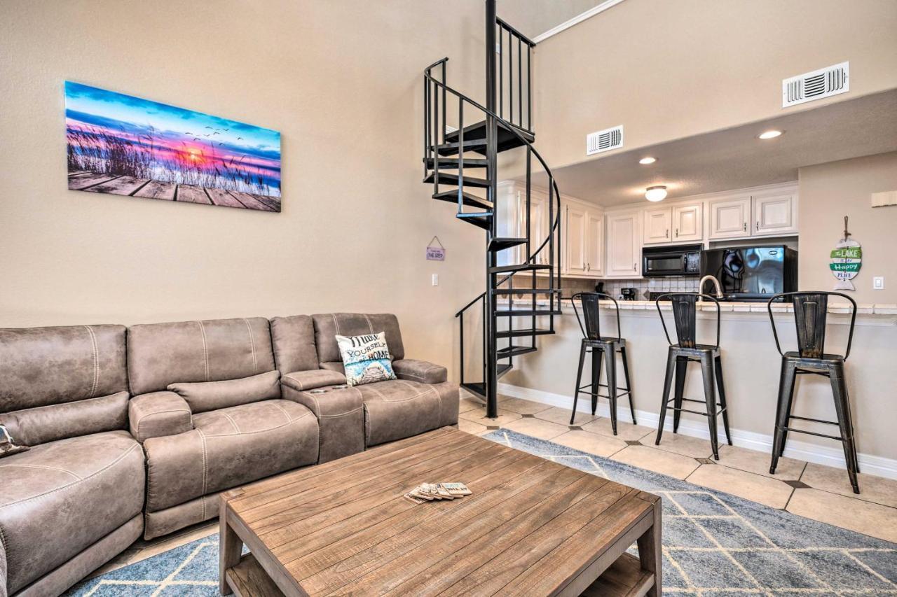 Idyllic Montgomery Condo With Pool And Lake View! Eksteriør billede