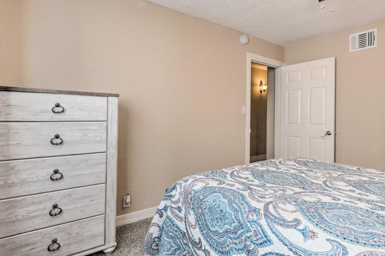 Idyllic Montgomery Condo With Pool And Lake View! Eksteriør billede