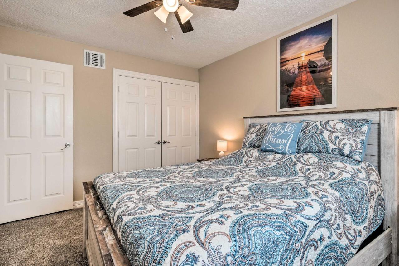Idyllic Montgomery Condo With Pool And Lake View! Eksteriør billede